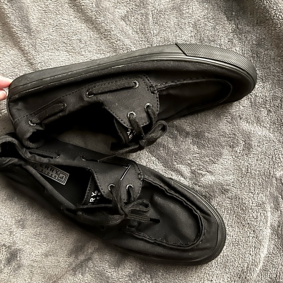 All black Women’s Sperry shoes - Picture 1 of 2